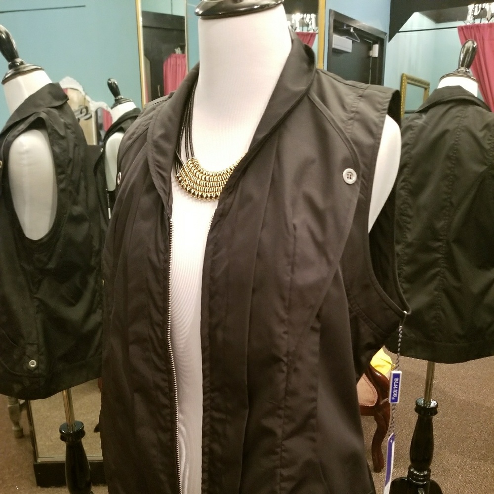 Blu ice black vest size L